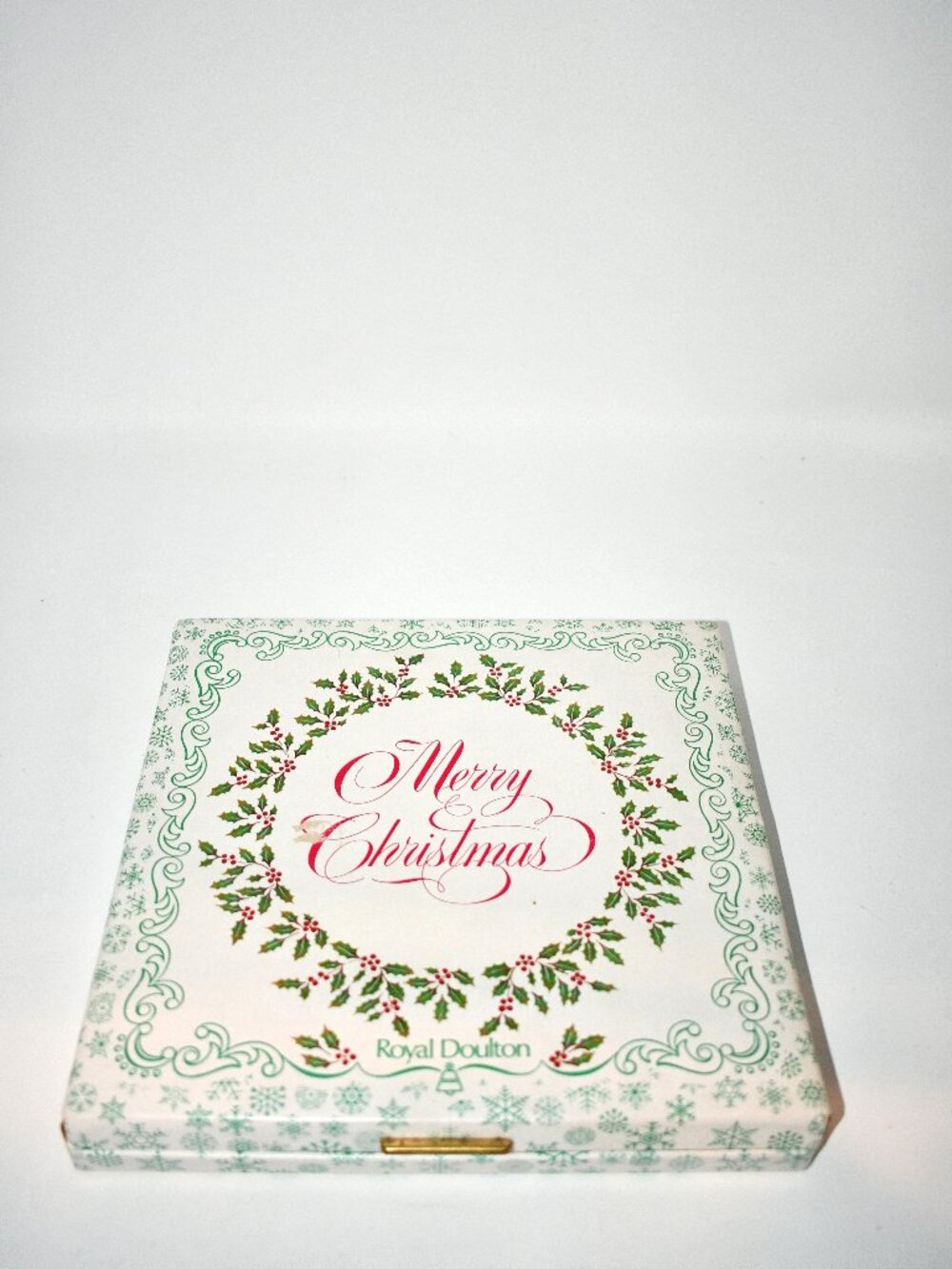Royal Doulton Merry Christmas 1990 Collector Plate 8" Santa Claus Holly w/ Box